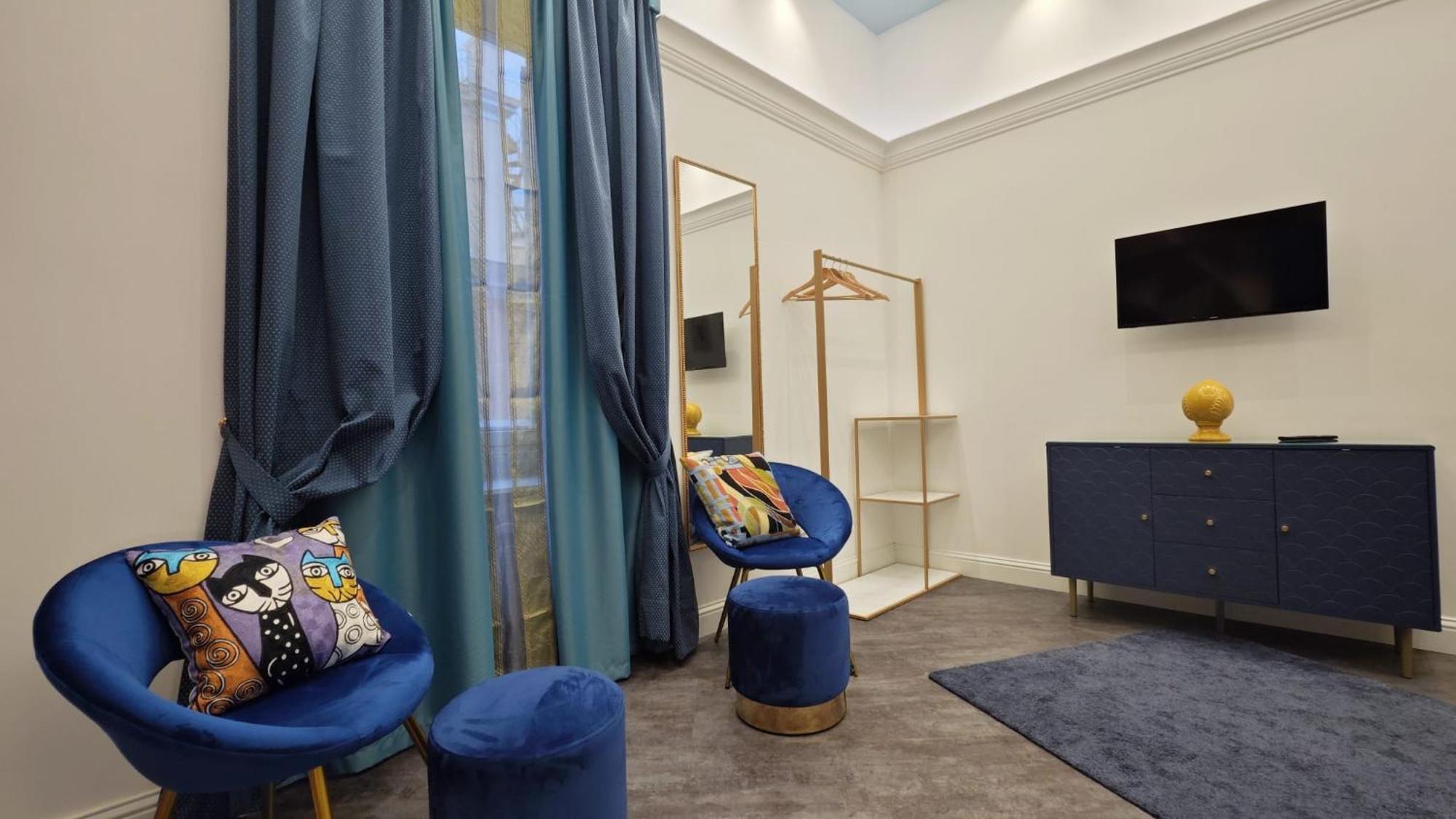 ホテル Antiqua Domus ローマ 部屋 写真