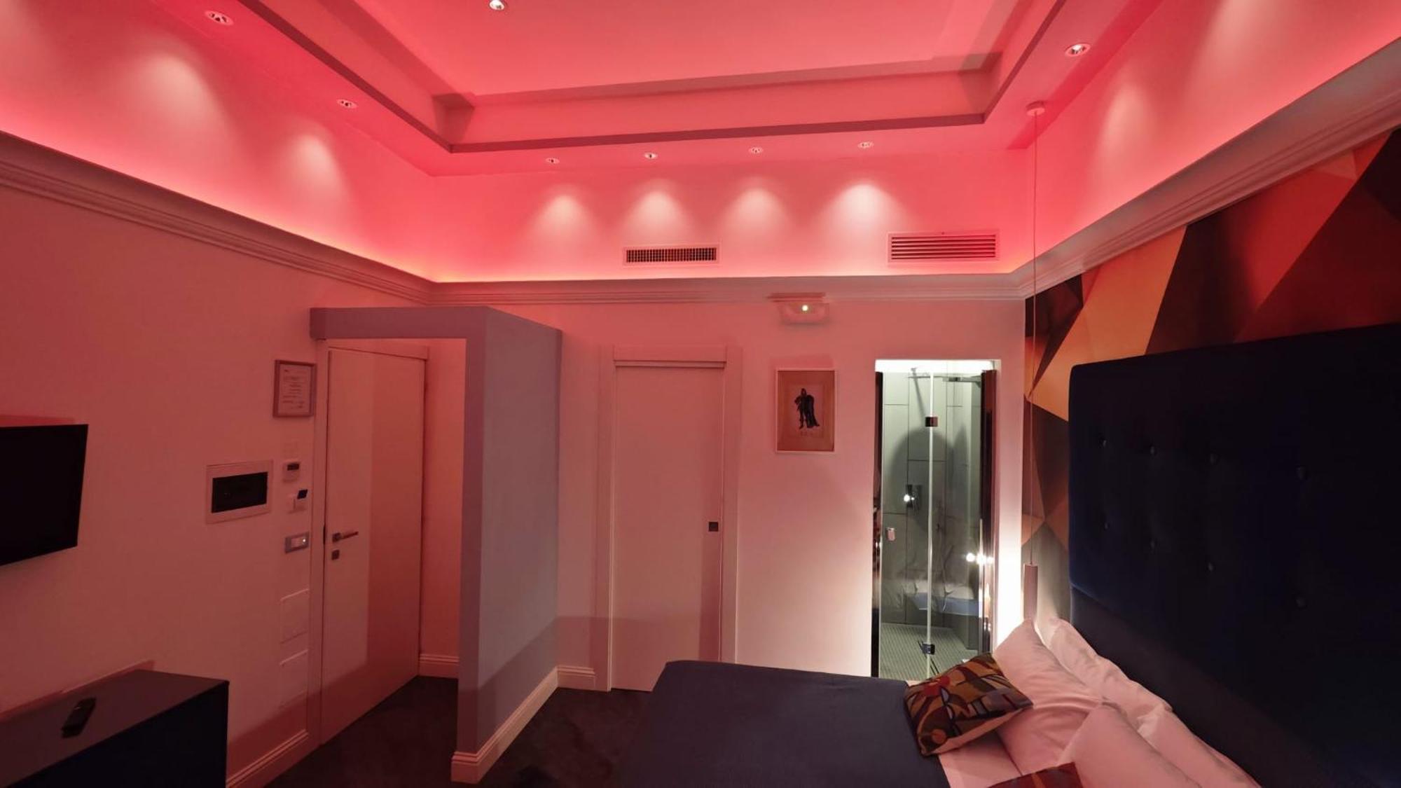 ホテル Antiqua Domus ローマ 部屋 写真